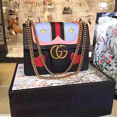 gucci紅唇系列 專賣店非常自 Alessandro Michele 接任創意