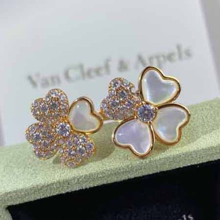 VCA時尚款戒指，Cleef Arpels 四葉草幸運戒指！